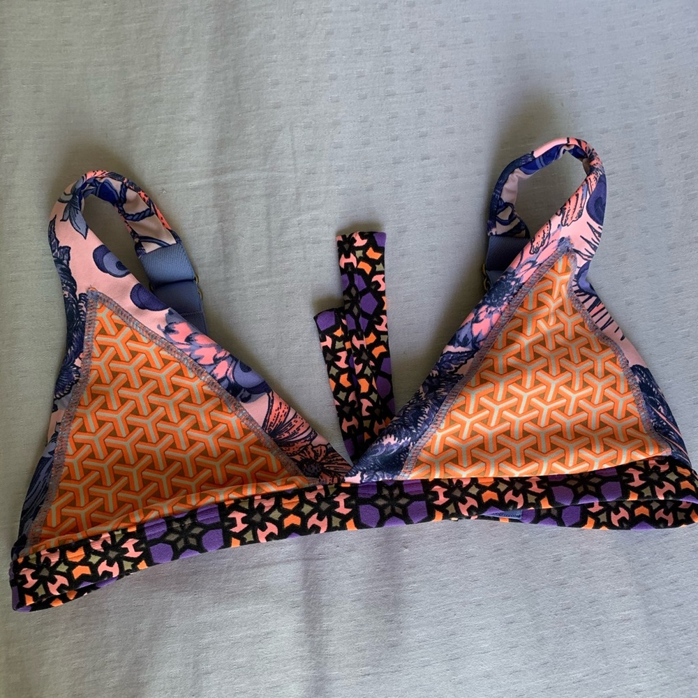 maaji reversible bikini top